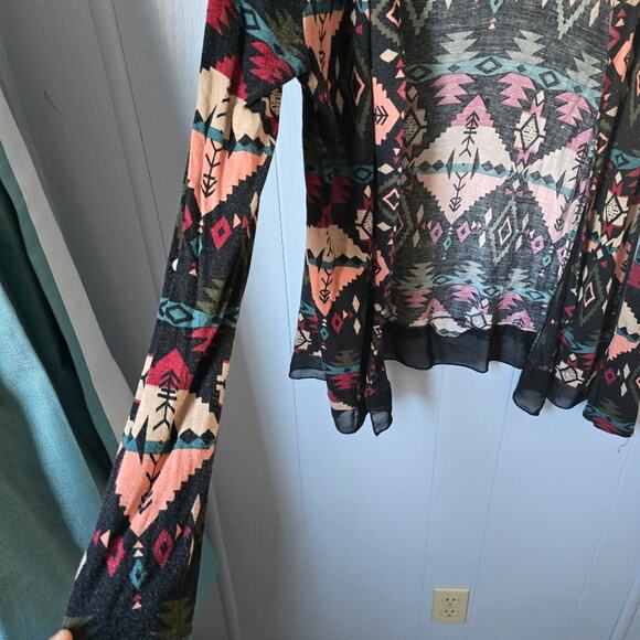 About a Girl Geometric Cardigan size Large Bohemian Multicolored Feminine Hippie - Picture 3 of 7